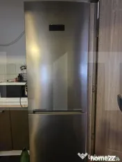 Apartament cu 3 camere 
