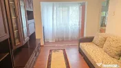 Inchiriez garsoniera in Deva, zona Eminescu (Bejan), etaj 3, 