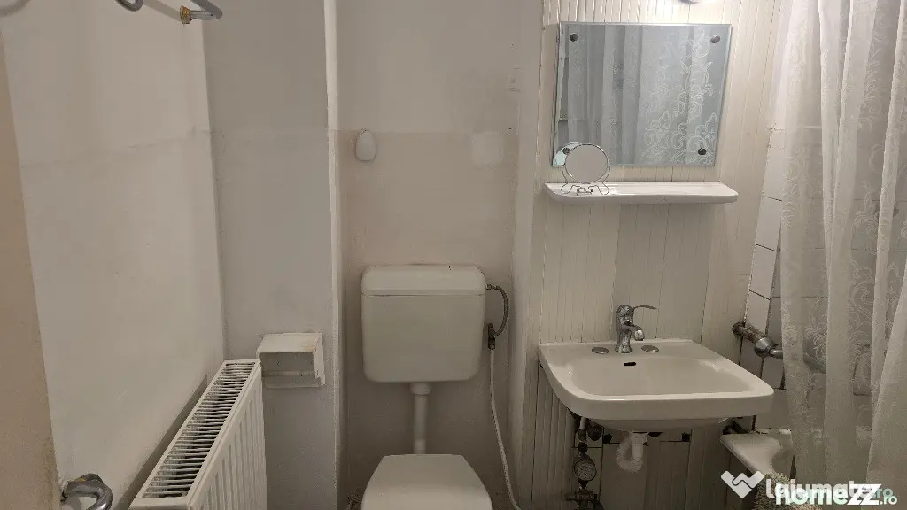 Inchiriez garsoniera in Deva, zona Eminescu (Bejan), etaj 3,