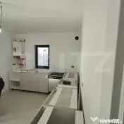Vilă 100 mp, teren 400 mp, aproape de 5 drumuri, zona Valea 