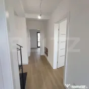 Vilă 100 mp, teren 400 mp, aproape de 5 drumuri, zona Valea 