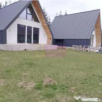 Vila A Frame de vanzare in Valea Doftanei 