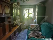 Casă de locuit si spatiu comercial, teren 7300 mp, Hreatca, 