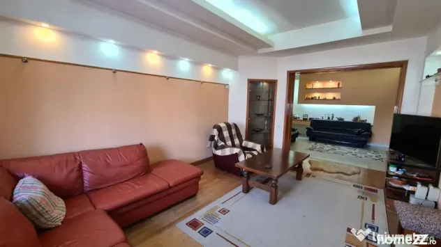 3 camere Mosilor- Armeneasca - Bucuresti (Bucuresti-Ilfov)
