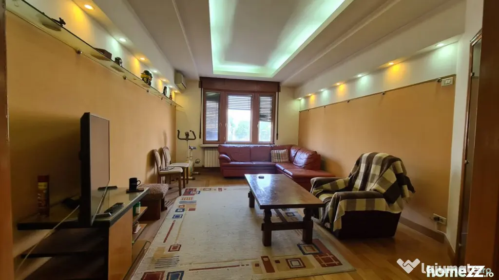 3 camere Mosilor- Armeneasca - Bucuresti (Bucuresti-Ilfov)