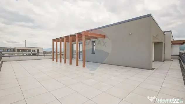 Penthouse exclusiv cu terasă spectaculoasă – Kasper C...