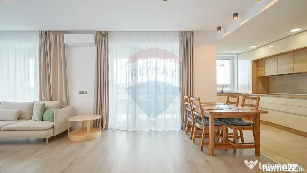 Penthouse exclusiv cu terasă spectaculoasă – Kasper C...