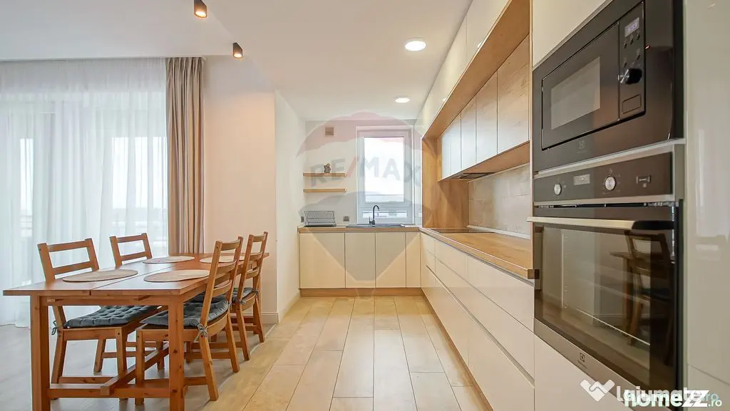 Penthouse exclusiv cu terasă spectaculoasă – Kasper C...
