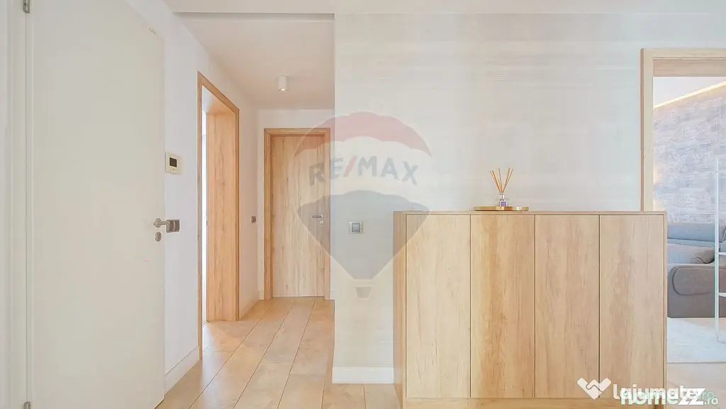 Penthouse exclusiv cu terasă spectaculoasă – Kasper C...