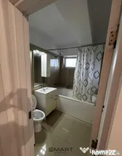 Apartament 3 camere zona Calea Surii Mici 