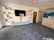 Apartament 2 camere de vanzare, situat in zona Casa de Cultu 