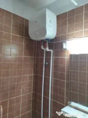 Dristor etaj 9 din 10 fix la metrou 