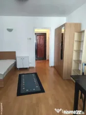 Dristor etaj 9 din 10 fix la metrou 