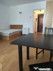 Dristor etaj 9 din 10 fix la metrou 