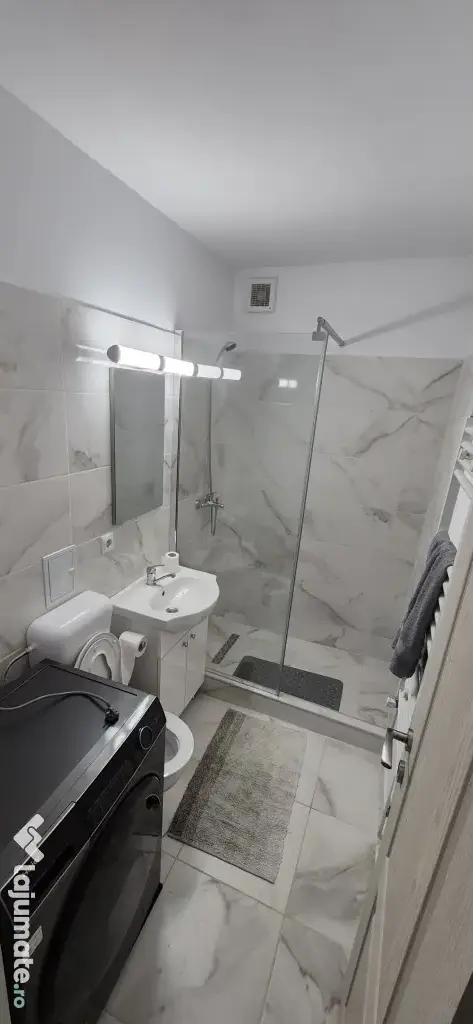 Proprietar, inchiriez apartament cu 3 camere Terezian, Sibiu
