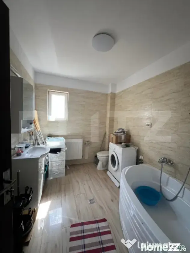 Apartament cu 2 camere, 56 mp, cu grădină, loc de parcare,