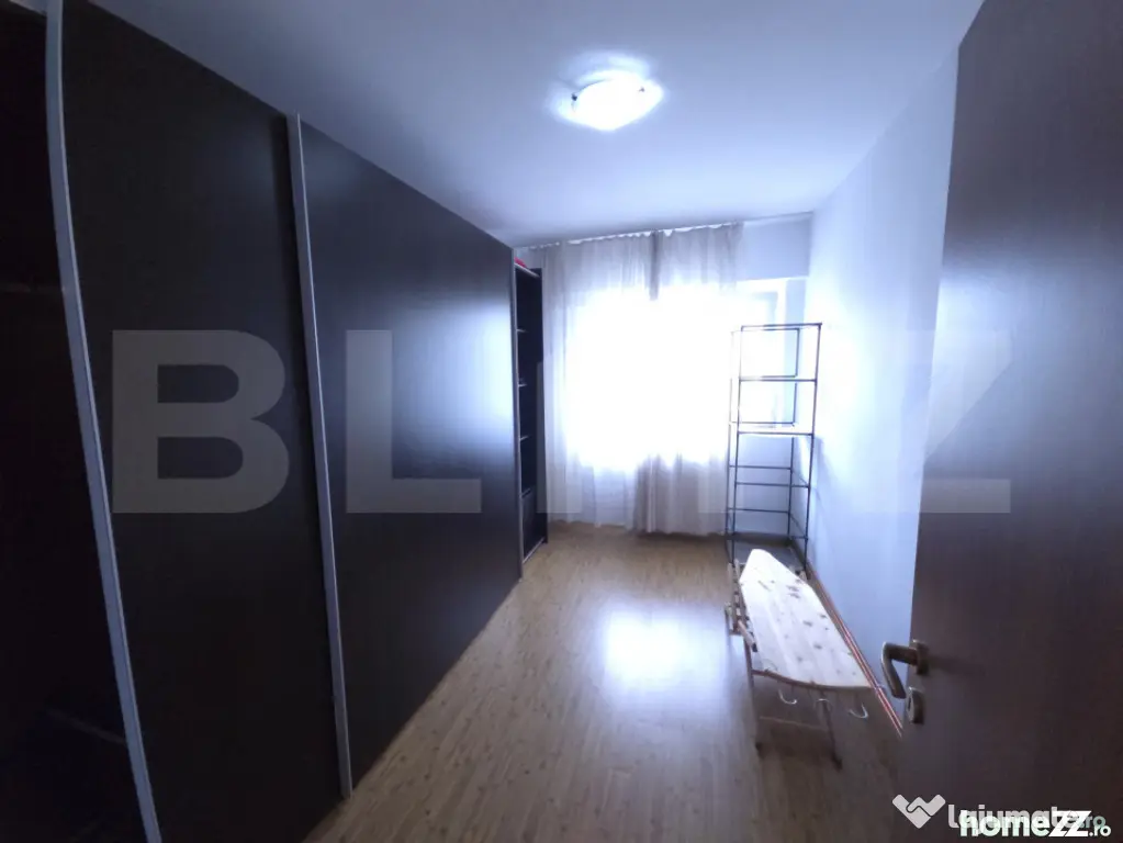 Apartament 3 camere, 80 mp, zona Micro 12