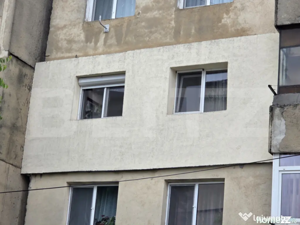 Apartament 3 camere, 80 mp, zona Micro 12