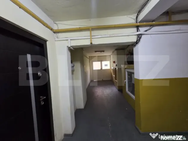 Apartament 3 camere, 80 mp, zona Micro 12
