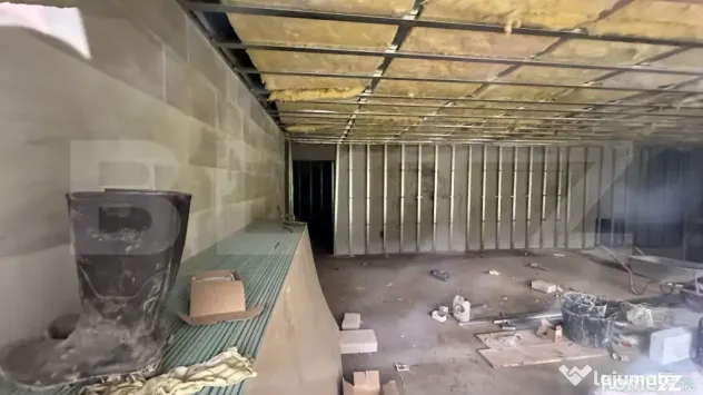 Casa la gri 159 mp, teren 16.418 mp, zona Dumbrăvița-Huned