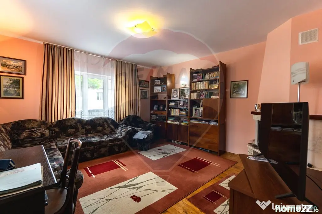 Comision 0%| Casa de vanzare in Ghimbav | Teren 1673mp