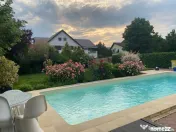 VILA 7 CAMERE l LUX l PISCINA l CURTE LUXURIANTA l GARAJ ... 