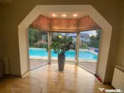 VILA 7 CAMERE l LUX l PISCINA l CURTE LUXURIANTA l GARAJ ... 