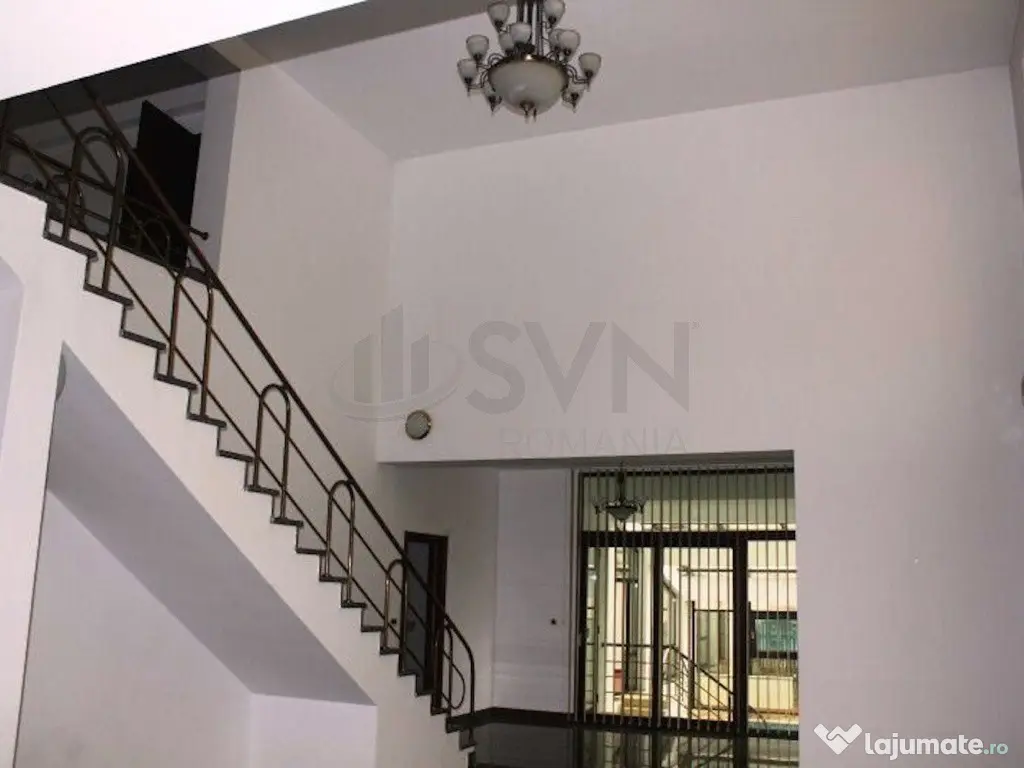 Vila Erou Iancu Nicolae cu Piscina interioara