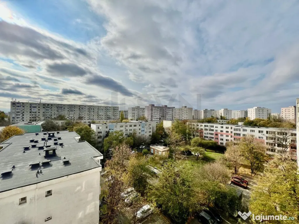 Apartament 4 camere decomandat Metrou- Ozana