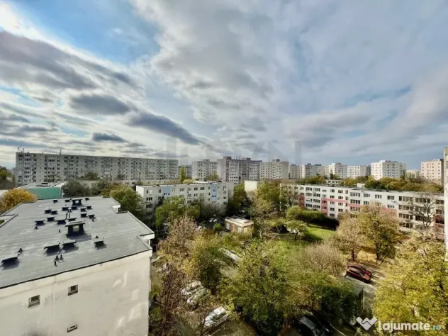 Apartament 4 camere decomandat Metrou- Ozana