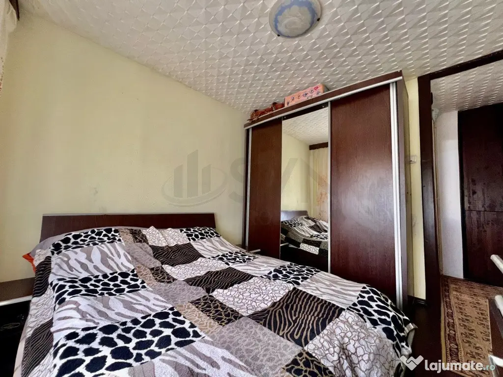 Apartament 4 camere decomandat Metrou- Ozana