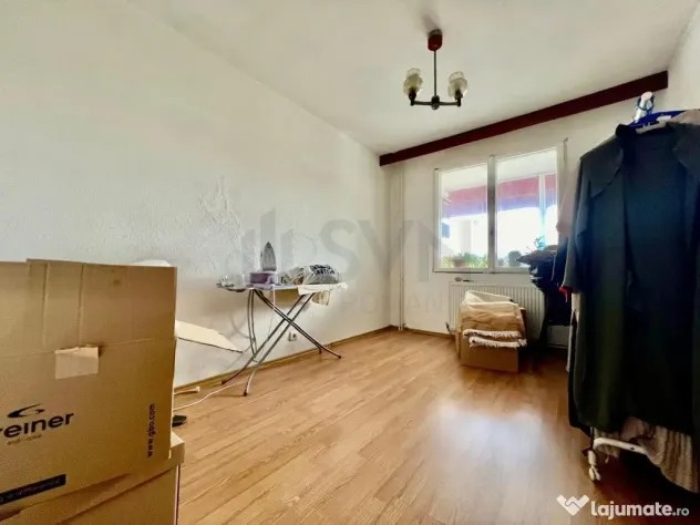 Apartament 4 camere decomandat Metrou- Ozana