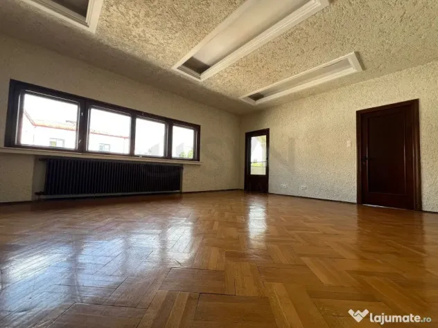 De Inchiriat l Apartament in Vila l Cartier Primaverii