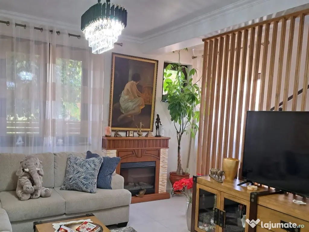 Vila Vatra Luminoasa 5 Camere