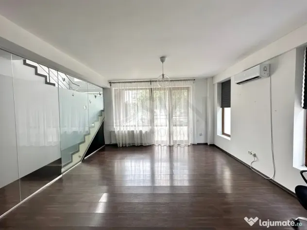 Vila 5 camere Vitan constructie 2006