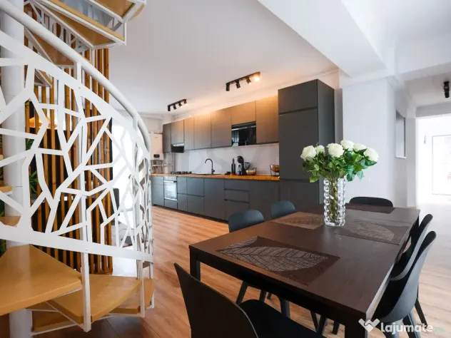 Duplex 5 camere Marriot