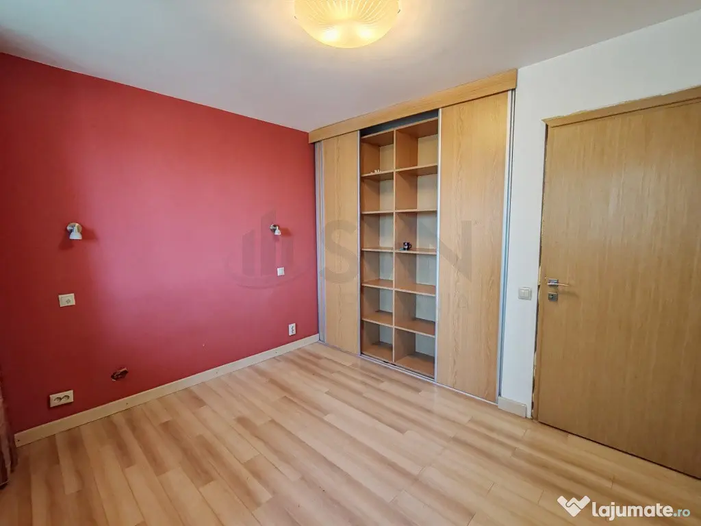 Apartamet 3 Camere de Cantemir Sector 4