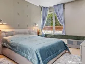 Vila cu piscina l acces in padure l gradina 