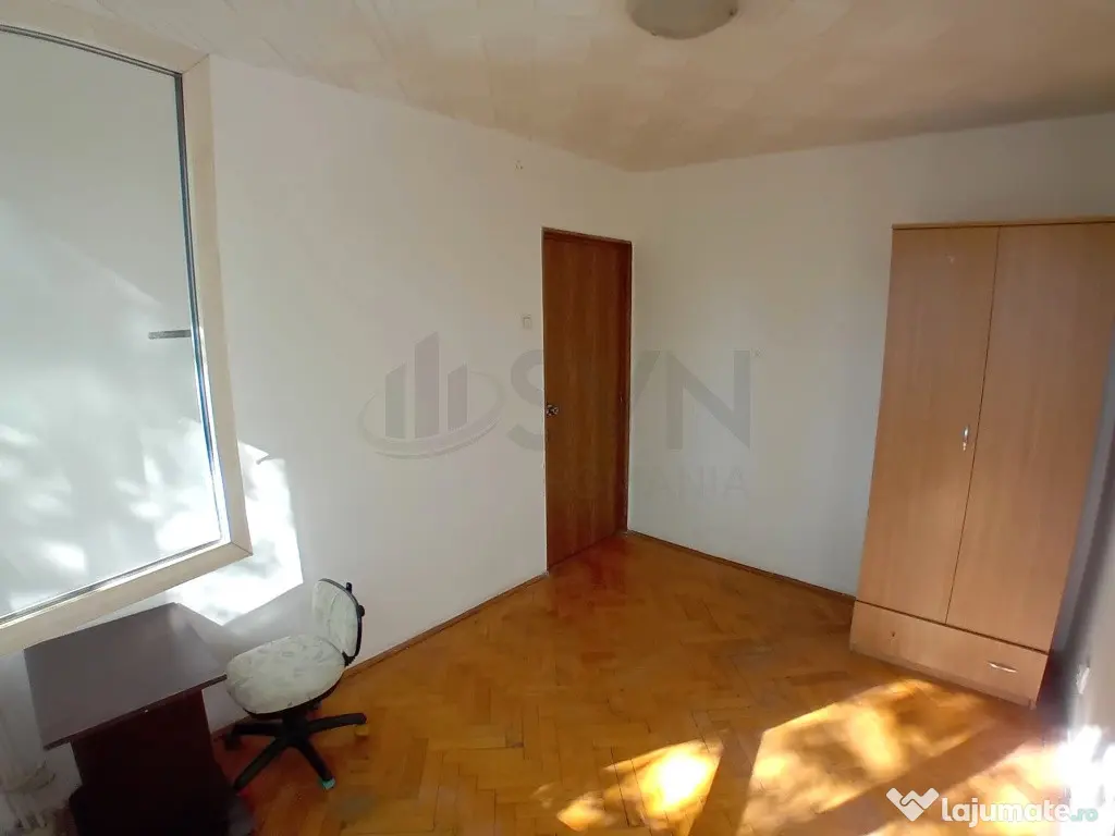 Apartament 3 Camere Semidecomandat langa Metrou Eroii Rev...