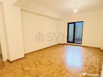 Apartament 3 Camere I De Inchiriat I Curte Proprie I Bane...