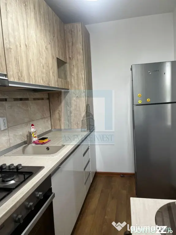 Apartament 2 camere/ zona Rulmentul