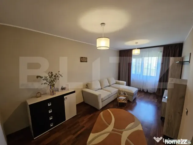 Apartament 2 camere decomandat, Bucium – mobilat și utila