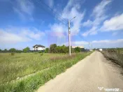 Teren ușor accesibil pentru casă la asfalt cu utilități