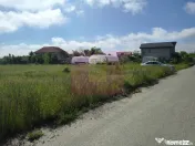 Teren ușor accesibil pentru casă la asfalt cu utilități 