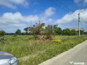 Teren ușor accesibil pentru casă la asfalt cu utilități 