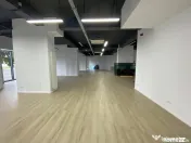 Spatiu Comercial Cortina Academy