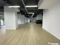 Spatiu Comercial Cortina Academy