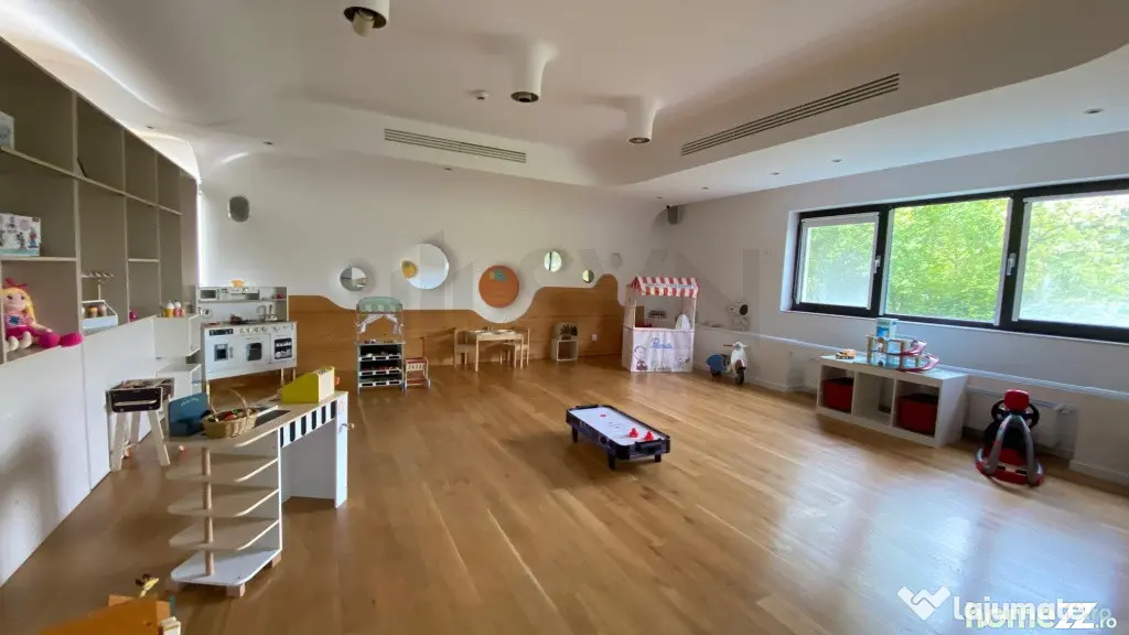Spatiu comercial amenajat loc de joaca - predare afacere
