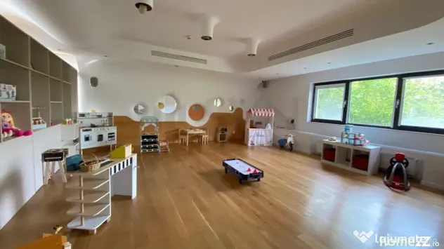Spatiu comercial amenajat loc de joaca - predare afacere