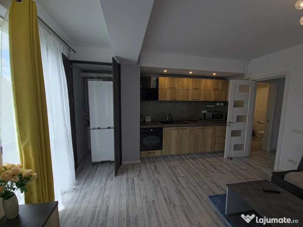 Tomis Nord Campus bloc nou 3 camere parcare Inclusă termen